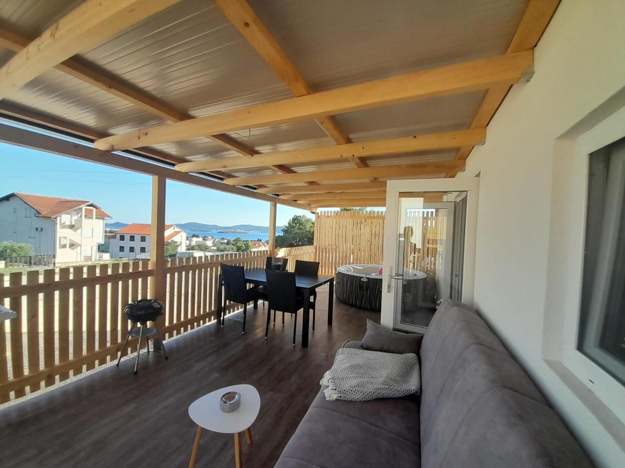 Tiny House Lily With Jacuzzi Sveti Filip i Jakov Exterior foto